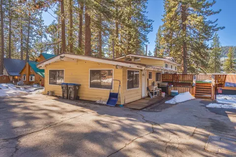 13381 Moraine Rd, Truckee, CA 96161