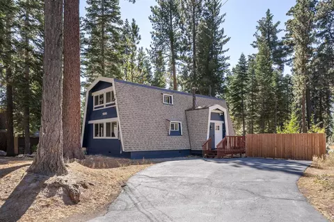 5585 Sahara Dr, Carnelian Bay, CA 96140