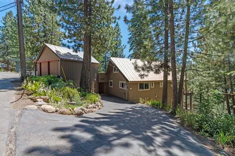 12839 Sierra Dr, Truckee, CA 96161