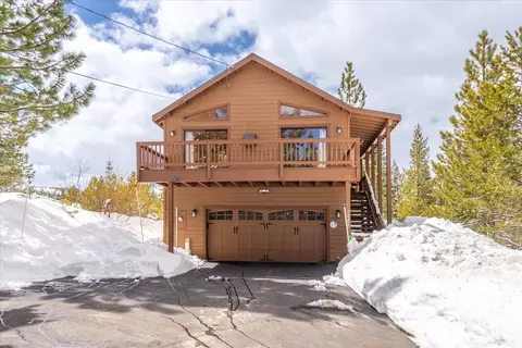 12358 Snowpeak Way, Truckee, CA 96161