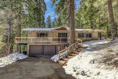 10914 Jacobs Ct, Truckee, CA 96161