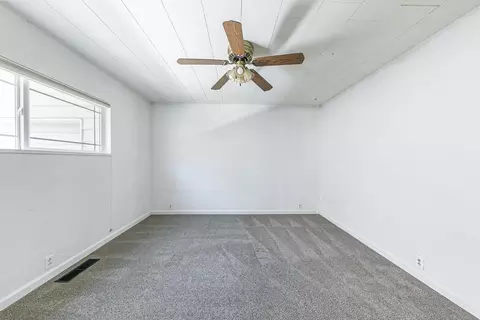 22199 Juniper St, Floriston, CA 96111 photo 12