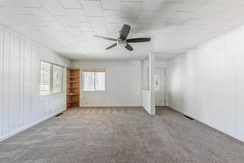 22199 Juniper St, Floriston, CA 96111 photo 5