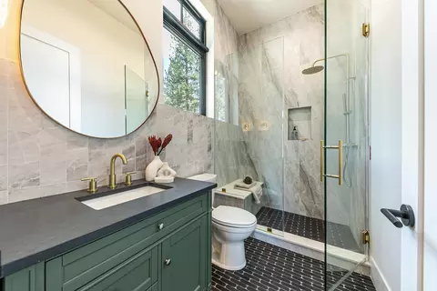 12404 Caleb Dr, Truckee, CA 96161 photo 17