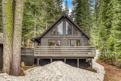 12470 Skislope Way, Truckee, CA 96161