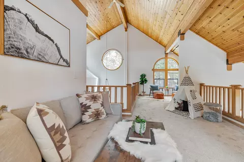 12852 Skiview Loop, Truckee, CA 96161 photo 9