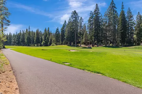 12852 Skiview Loop, Truckee, CA 96161 photo 22