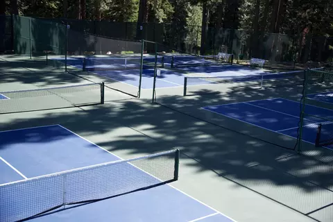 125 Basque, Truckee, CA 96161 photo 25
