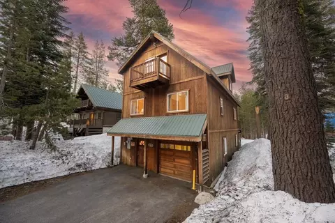 8122 Serene Rd, Soda Springs, CA 95728
