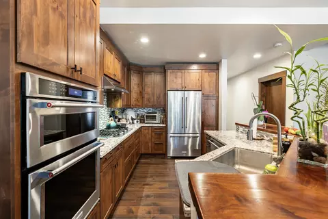 10237 Annies Loop # A5, Truckee, CA 96161 photo 3