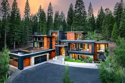 10957 Olana Dr, Truckee, CA 96161