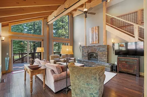 13456 Skiview Loop, Truckee, CA 96161 photo 9