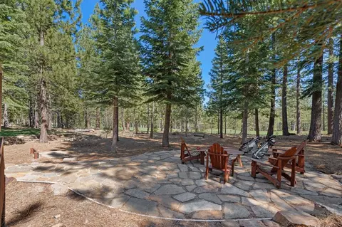 13456 Skiview Loop, Truckee, CA 96161 photo 2