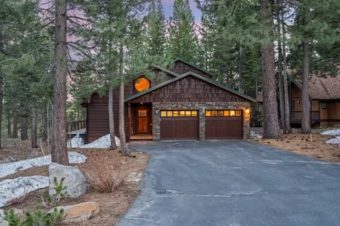 13456 Skiview Loop, Truckee, CA 96161 photo 4