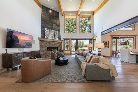 11627 Henness Rd, Truckee, CA 96161 photo 5