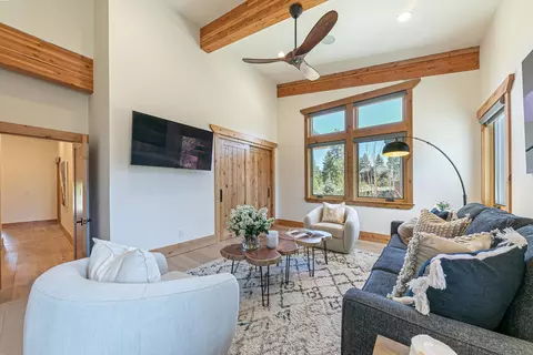 11627 Henness Rd, Truckee, CA 96161 photo 15