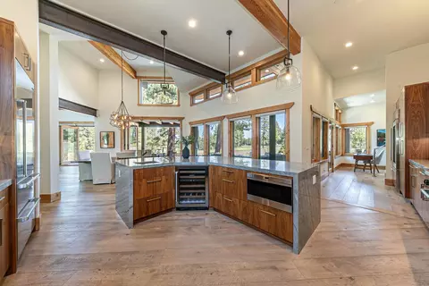 11627 Henness Rd, Truckee, CA 96161 photo 10