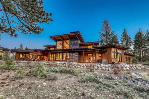 11627 Henness Rd, Truckee, CA 96161 photo 26