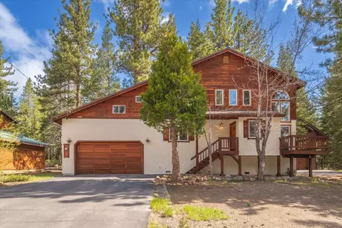 16900 Northwoods Blvd, Truckee, CA 96161