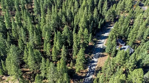 12062 Saddleback Dr, Truckee, CA 96161 photo 7