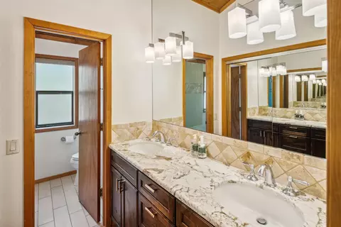 137 Basque, Truckee, CA 96161 photo 19