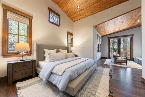 11541 Bottcher Loop, Truckee, CA 96161 photo 13