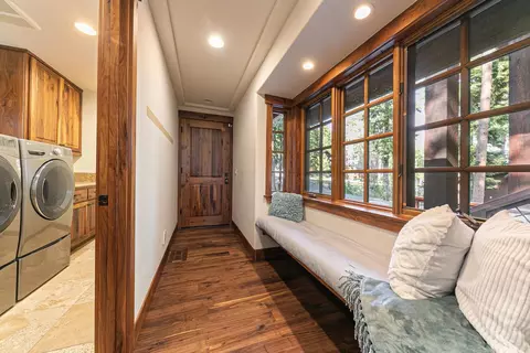 11541 Bottcher Loop, Truckee, CA 96161 photo 22