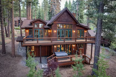 11541 Bottcher Loop, Truckee, CA 96161 photo 26