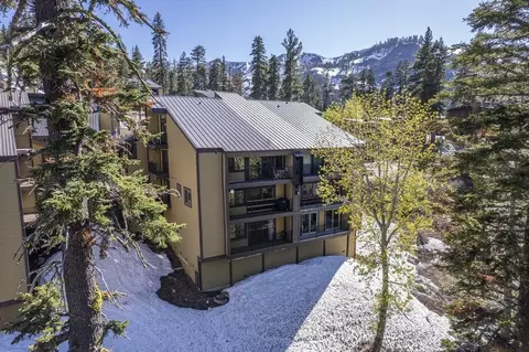 2090 Chalet Rd # 4, Alpine Meadows, CA 96146 photo 2