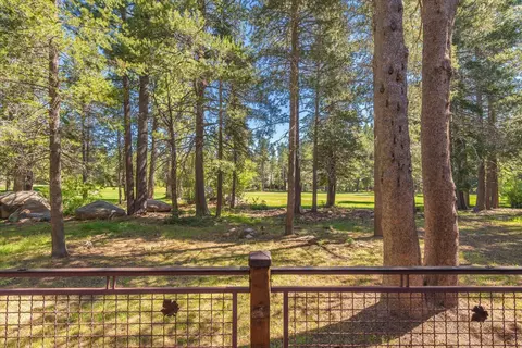 14022 Skiview Loop, Truckee, CA 96161 photo 4