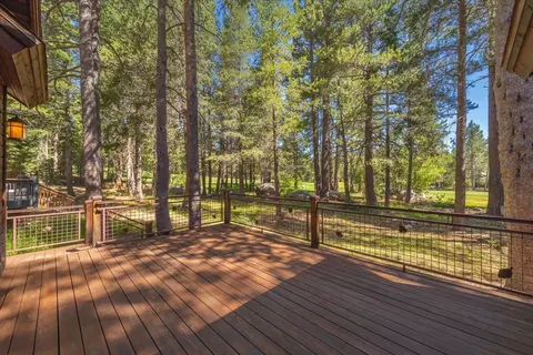 14022 Skiview Loop, Truckee, CA 96161 photo 5
