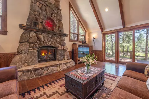 14022 Skiview Loop, Truckee, CA 96161 photo 3