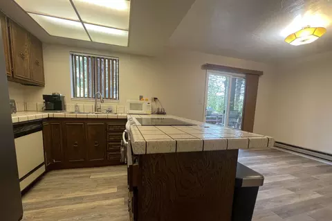Kitchen - 302 Mountain View Rd, Calpine, CA 96124 photo 1 of 2
