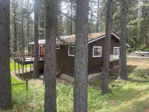 Exterior - 302 Mountain View Rd, Calpine, CA 96124 photo 1 of 9