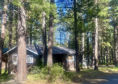 Exterior - 302 Mountain View Rd, Calpine, CA 96124 photo 9 of 9