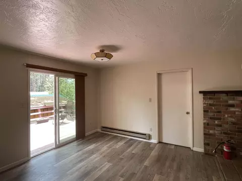Living - 302 Mountain View Rd, Calpine, CA 96124 photo 1 of 4