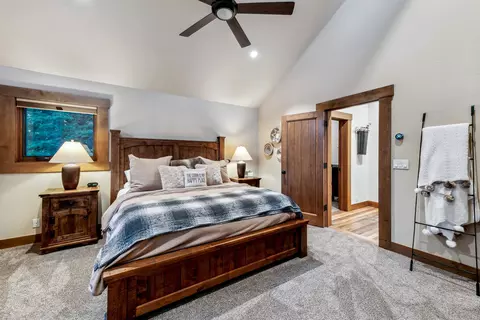 14204 Skiview Loop, Truckee, CA 96161 photo 19