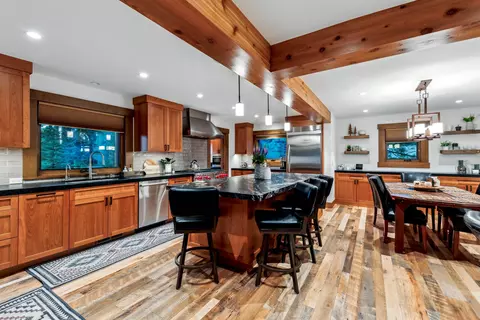 14204 Skiview Loop, Truckee, CA 96161 photo 9