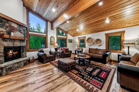 14204 Skiview Loop, Truckee, CA 96161 photo 5