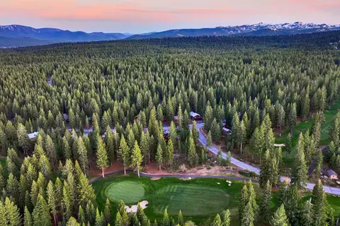14204 Skiview Loop, Truckee, CA 96161 photo 4
