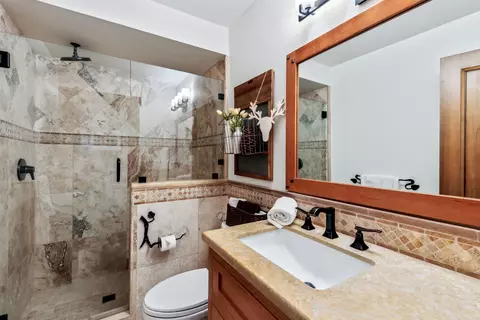 14204 Skiview Loop, Truckee, CA 96161 photo 11