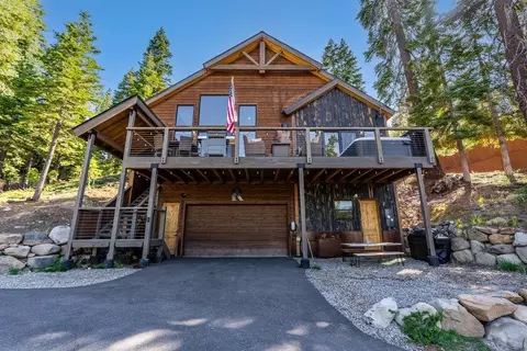 14191 Hansel Ave, Truckee, CA 96161