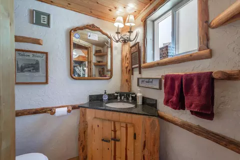 8600 Cold Stream Rd, Truckee, CA 96161 photo 22