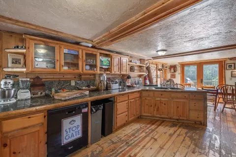 8600 Cold Stream Rd, Truckee, CA 96161 photo 9