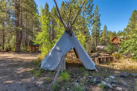 8600 Cold Stream Rd, Truckee, CA 96161 photo 24