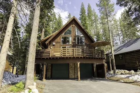 3348 Hillside Dr, Soda Springs, CA 95728