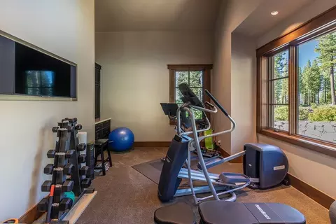 8094 Fallen Leaf Way, Truckee, CA 96161 photo 19