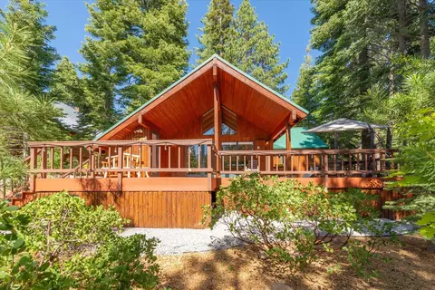11997 Brookstone Dr # 9, Truckee, CA 96161