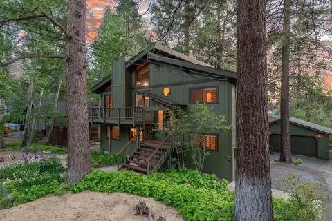 10626 Codogan St, Truckee, CA 96161