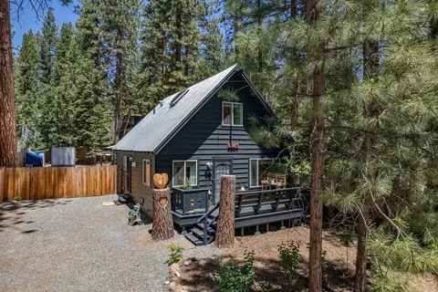 8547 Steelhead Ave, Kings Beach, CA 96143
